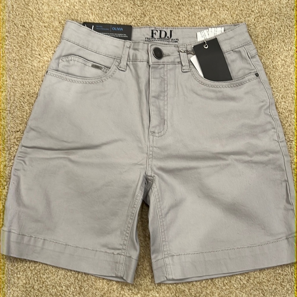 FDJ (a Canadian brand) shorts, fits around the waist.
